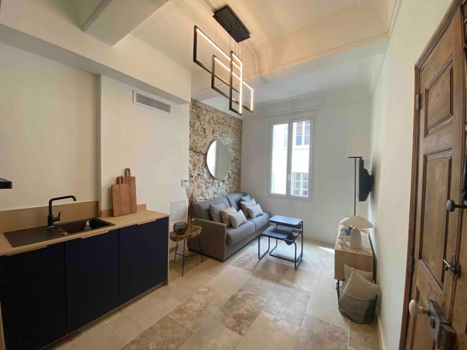 Au Coeur Du Viel Antibes - Cosy Appartement Buitenkant foto